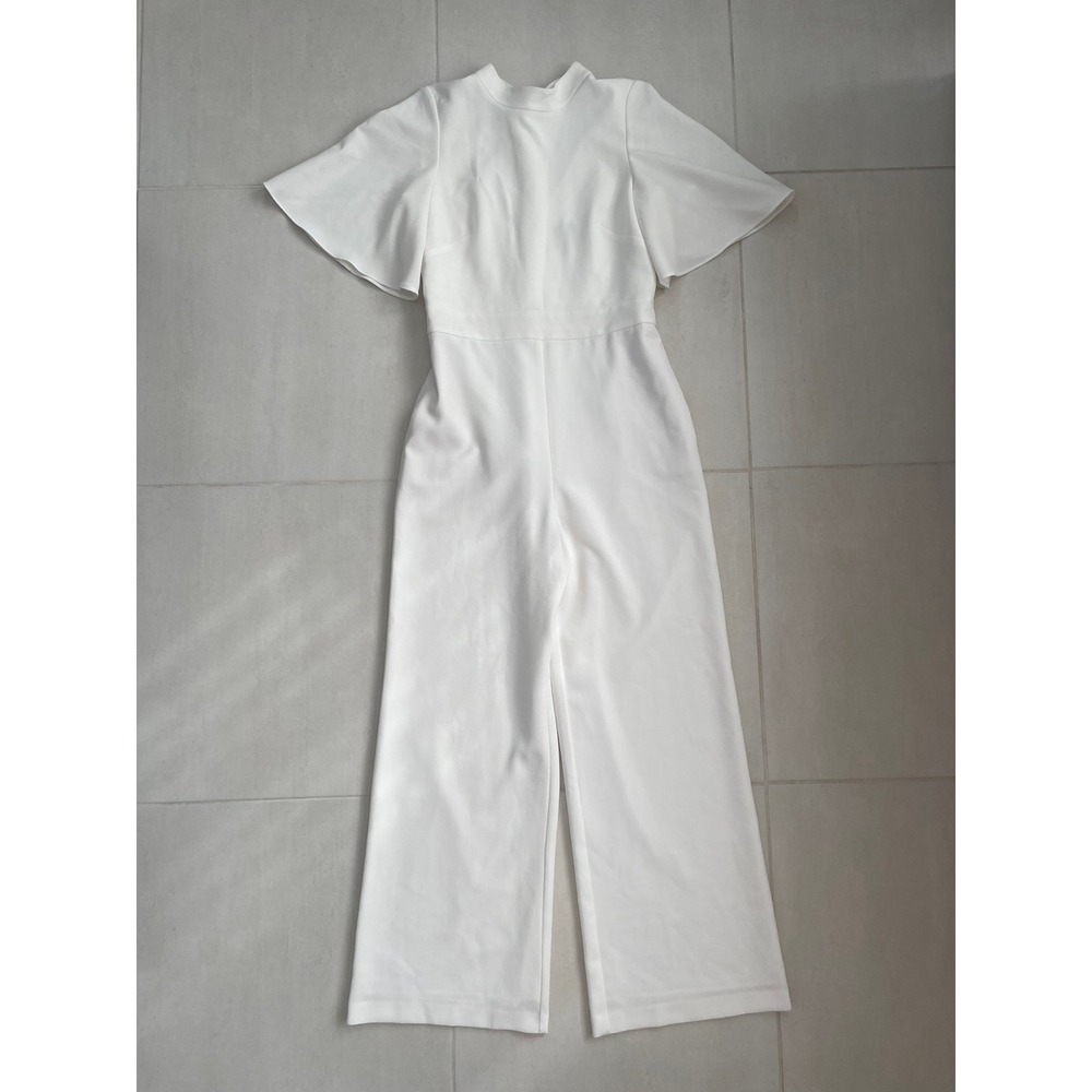 Vince Camuto Crepe Flutter Sleeve Jumpsuit Women 10 Wide Leg Quiet Luxury